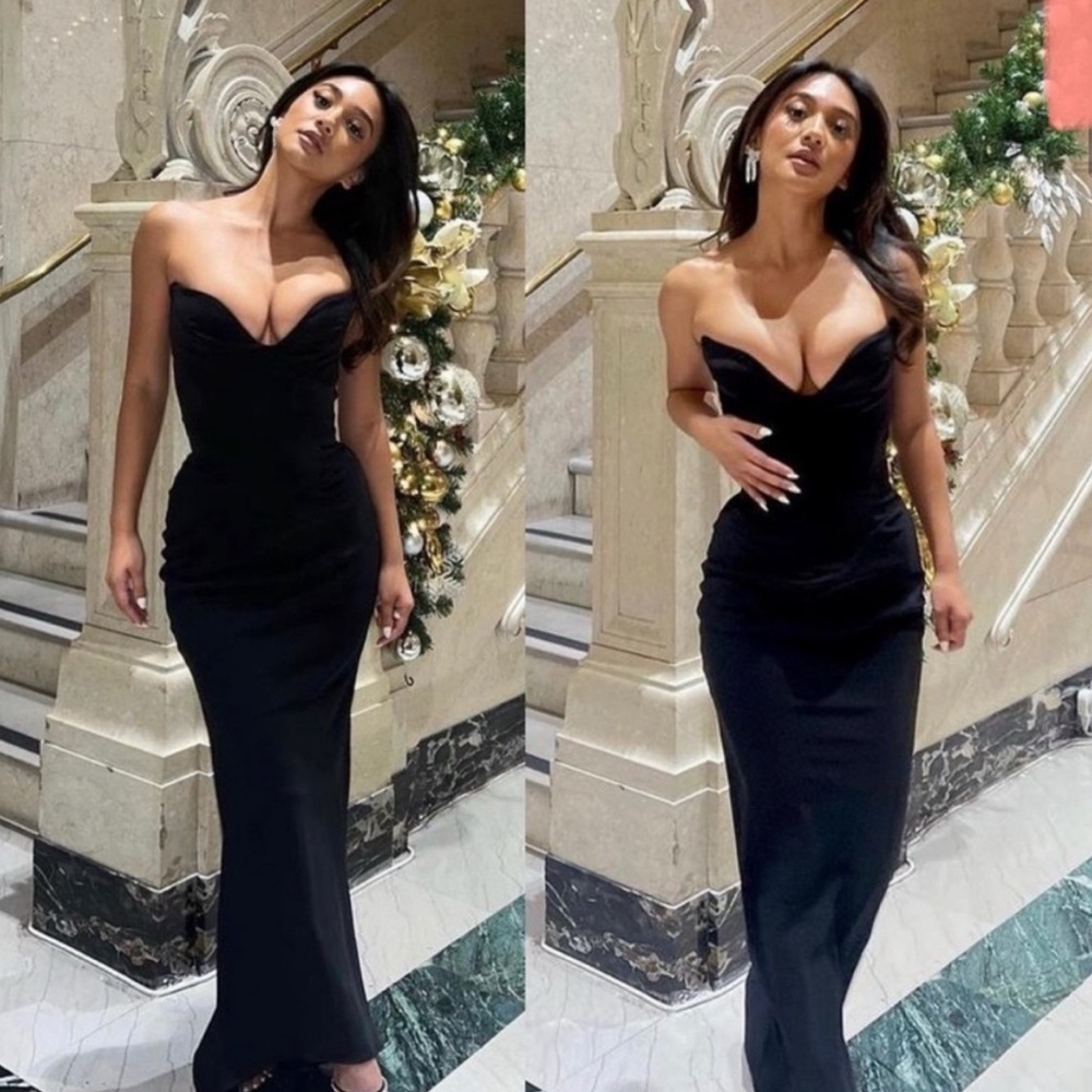 House of CB Sabine Dress - worn once to wedding
Price is firm